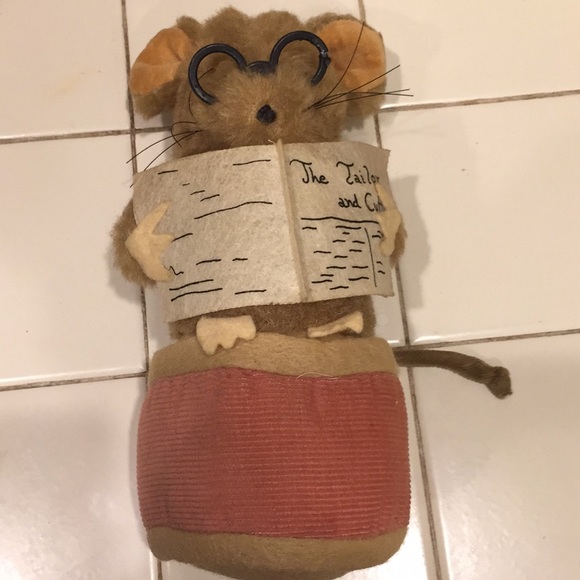 Eden Toys inc Accents Vintage Eden Toys Mama Mouse With Book Potter